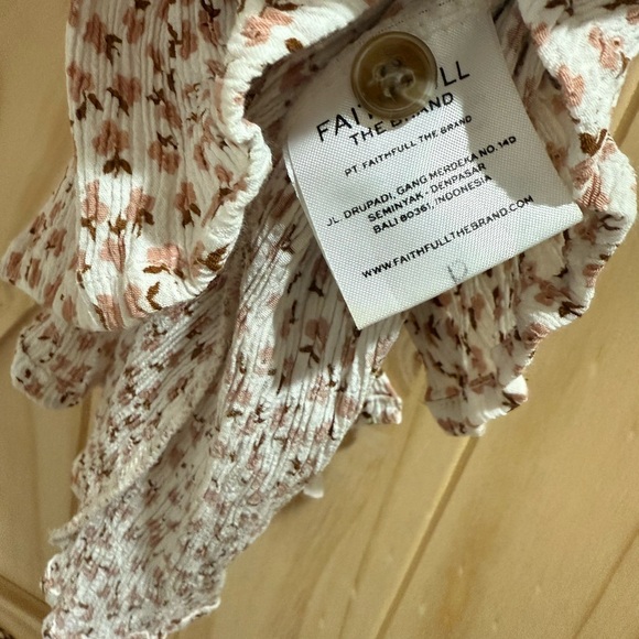 Faithfull The Brand - Trinidad Dress in Pink Rae - 4 - Picture 10 of 12